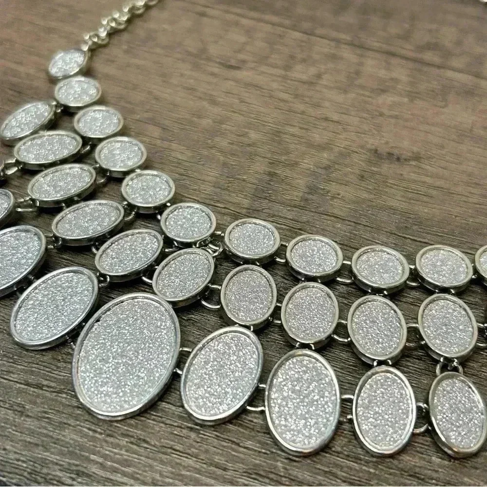 Vintage Silver Glitter Round Oval Drop Dangle Statement Necklace